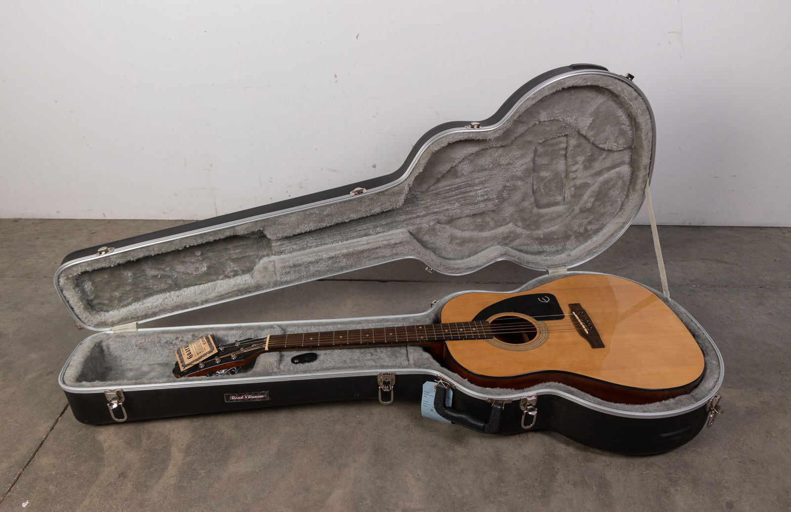 Epiphone AJ-100 NA Acoustic Guitar in Road Runner Hard Shell Case - 2