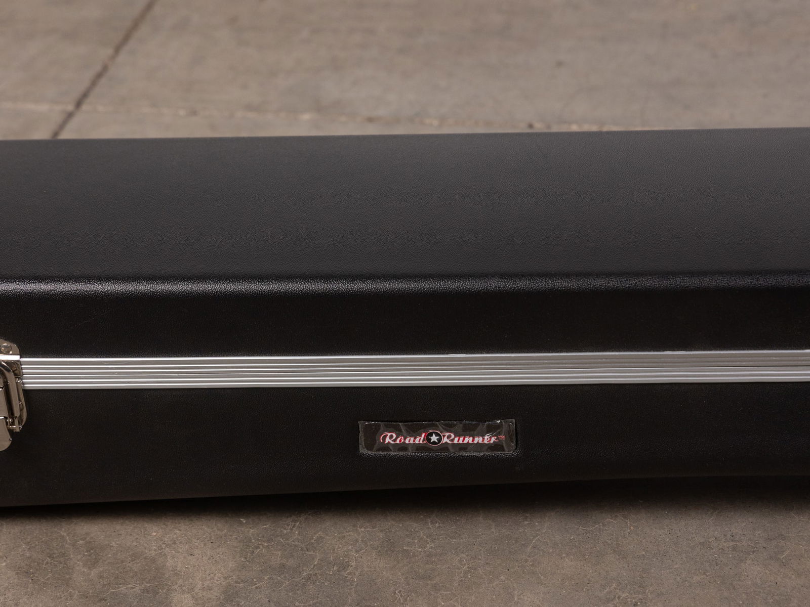 Epiphone AJ-100 NA Acoustic Guitar in Road Runner Hard Shell Case - 7