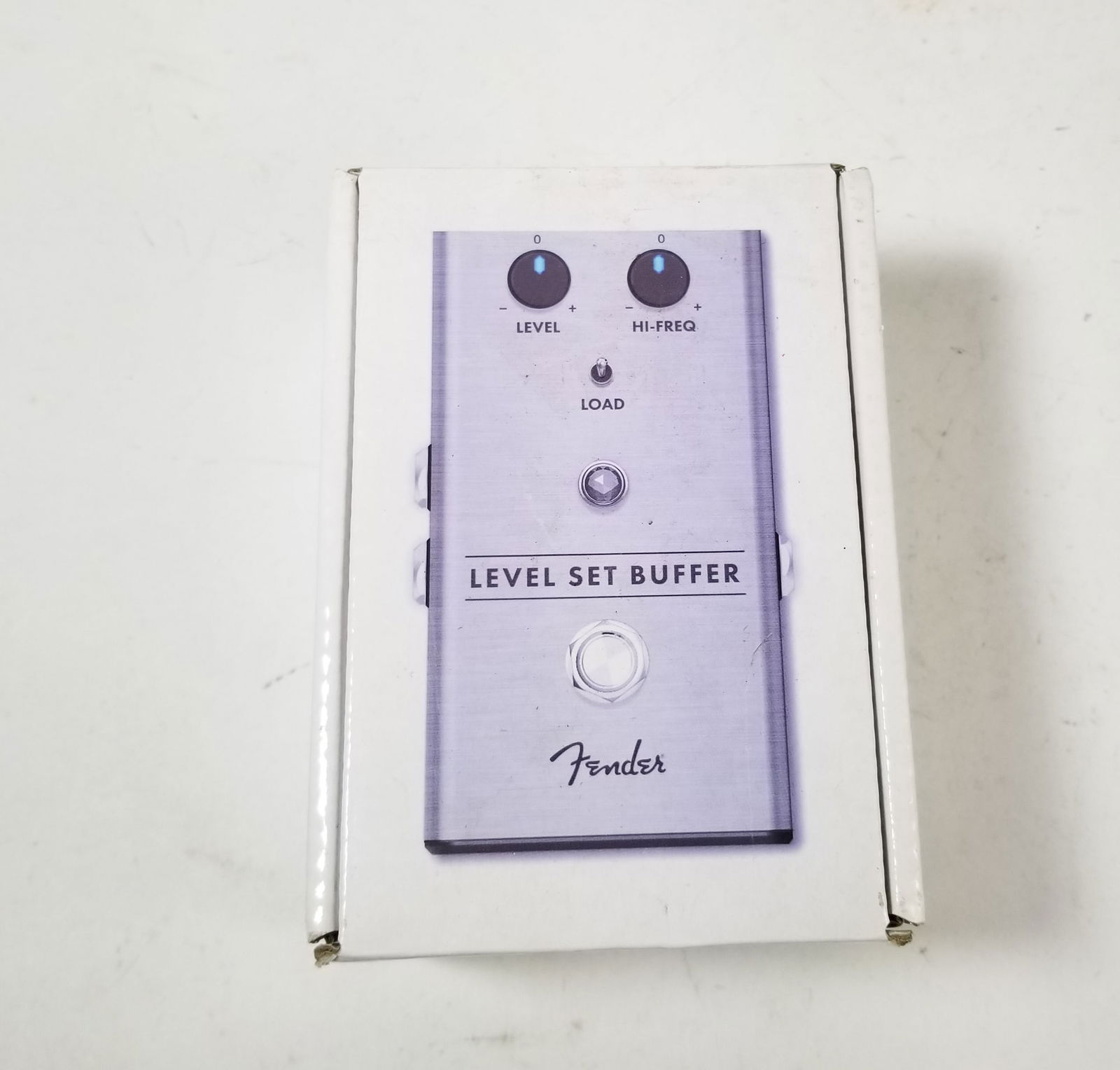 Fender Level Set Buffer: Fender Level Set Buffer, untestedSize6" x 4" x 3"LiteratureBrooks Auction – Online Auction Terms & Conditions
