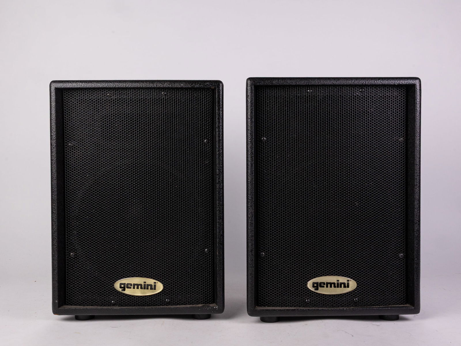 Pair of Gemini XTR-500SAT Speakers (1 of 4)