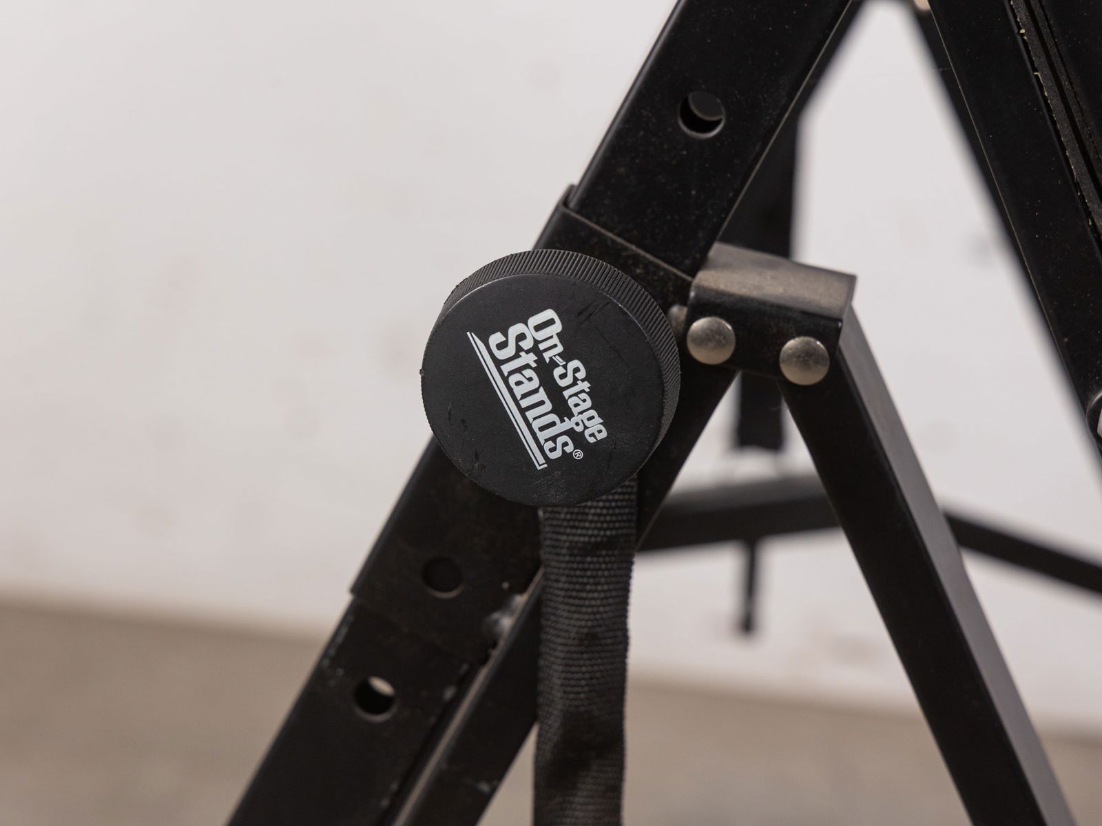 On Stage Stands Amplifier Stand - 3