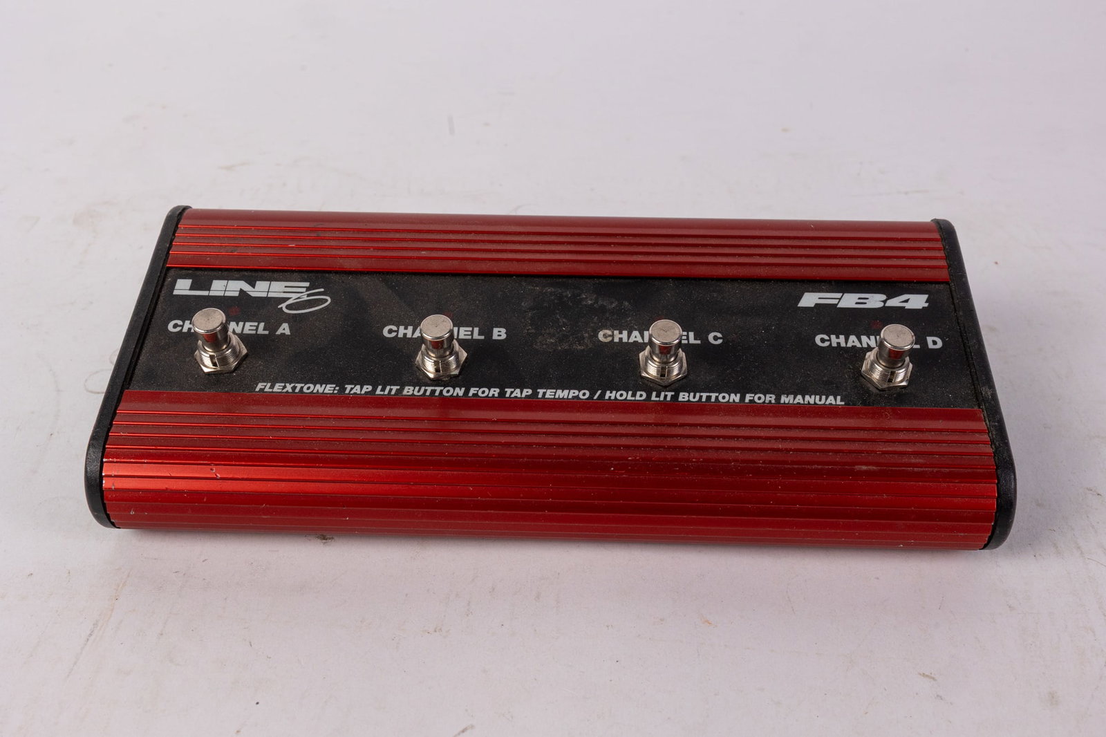 Line 6 FB4 Four Button Footswitch Pedal (1 of 3)