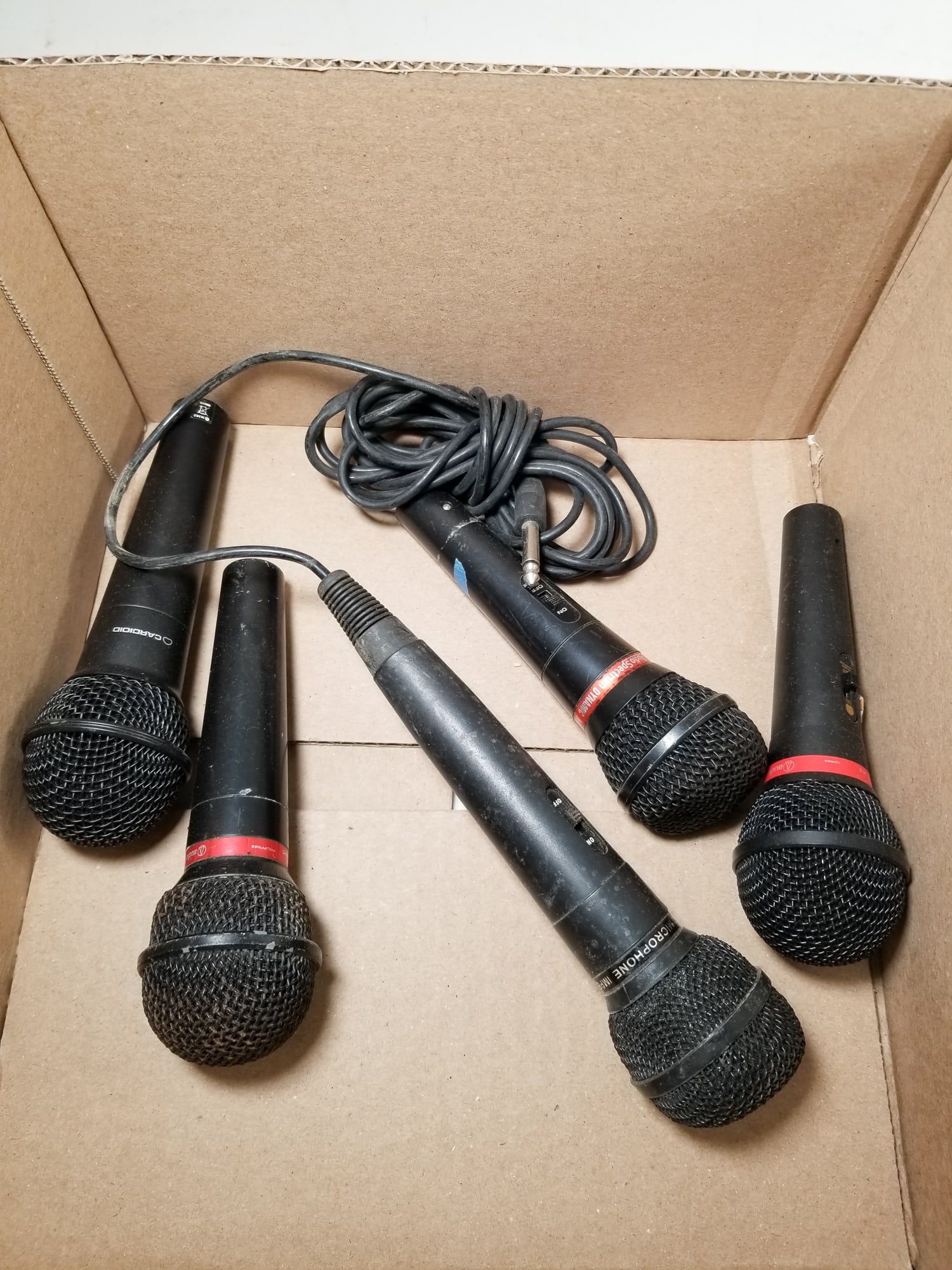 Lot of Assorted Microphones Featuring Audio Technica, Peavey (1 of 2)