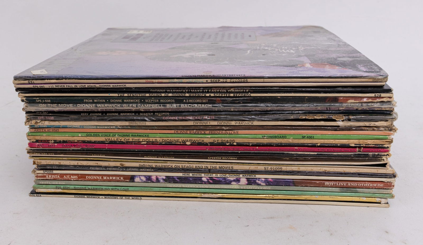 Lot of Dionne Warwick Vinyl Records (1 of 4)