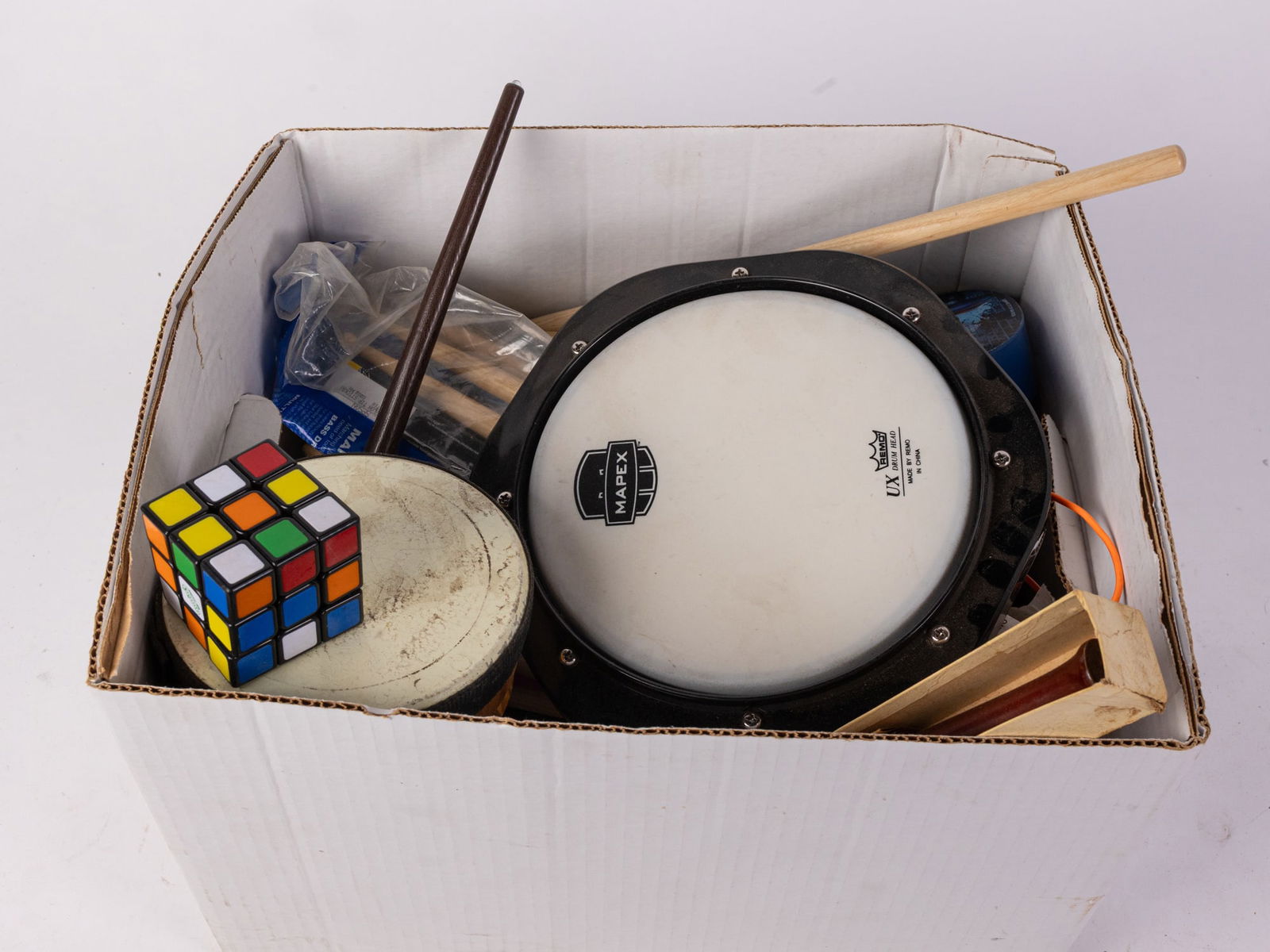 Lot of Assorted Acoustic/Woodwind Instruments (1 of 5)