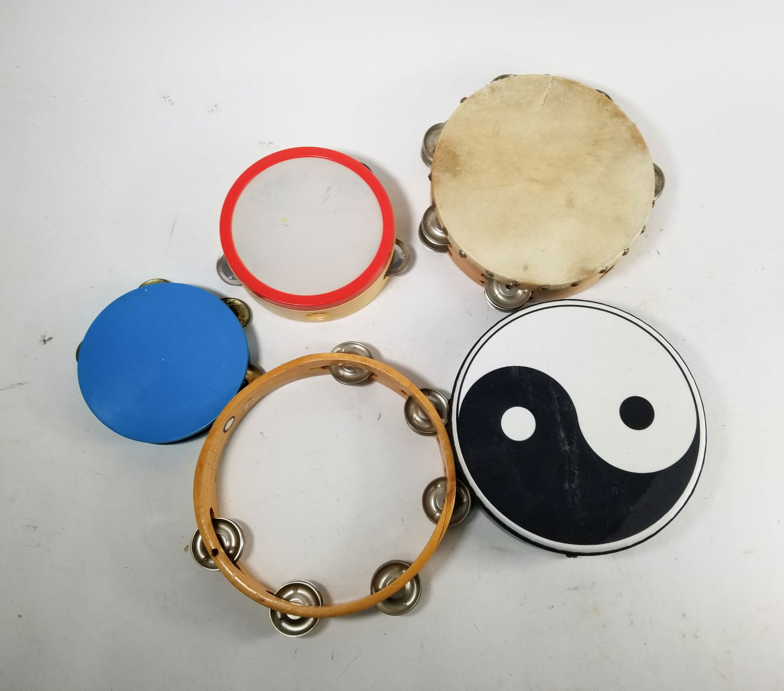 Lot of Student Instruments: Lot of Student Instruments Literature Brooks Auction – Online Auction Terms & Conditions ———————————————