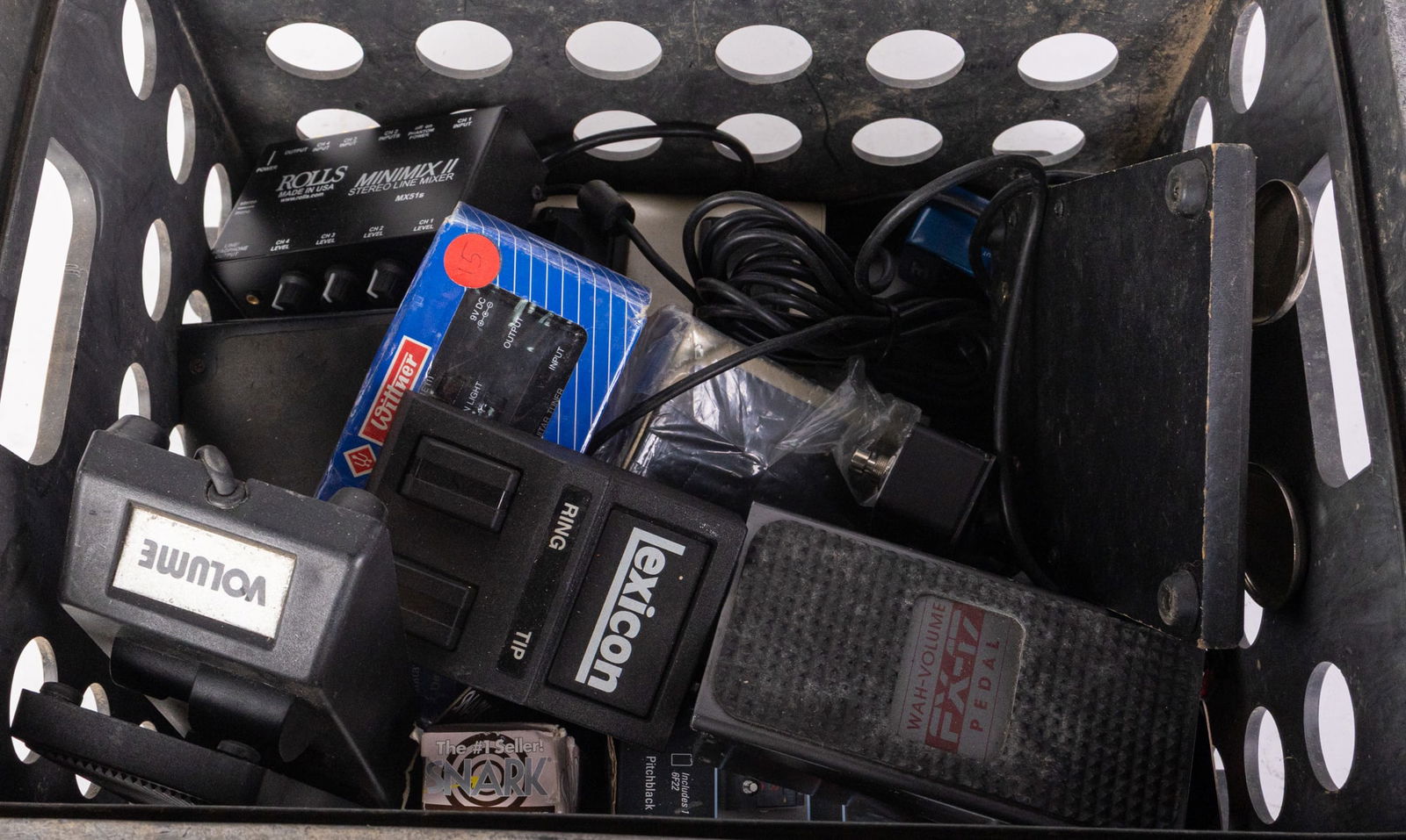 Lot of Assorted Electric Guitar Accessories (1 of 9)