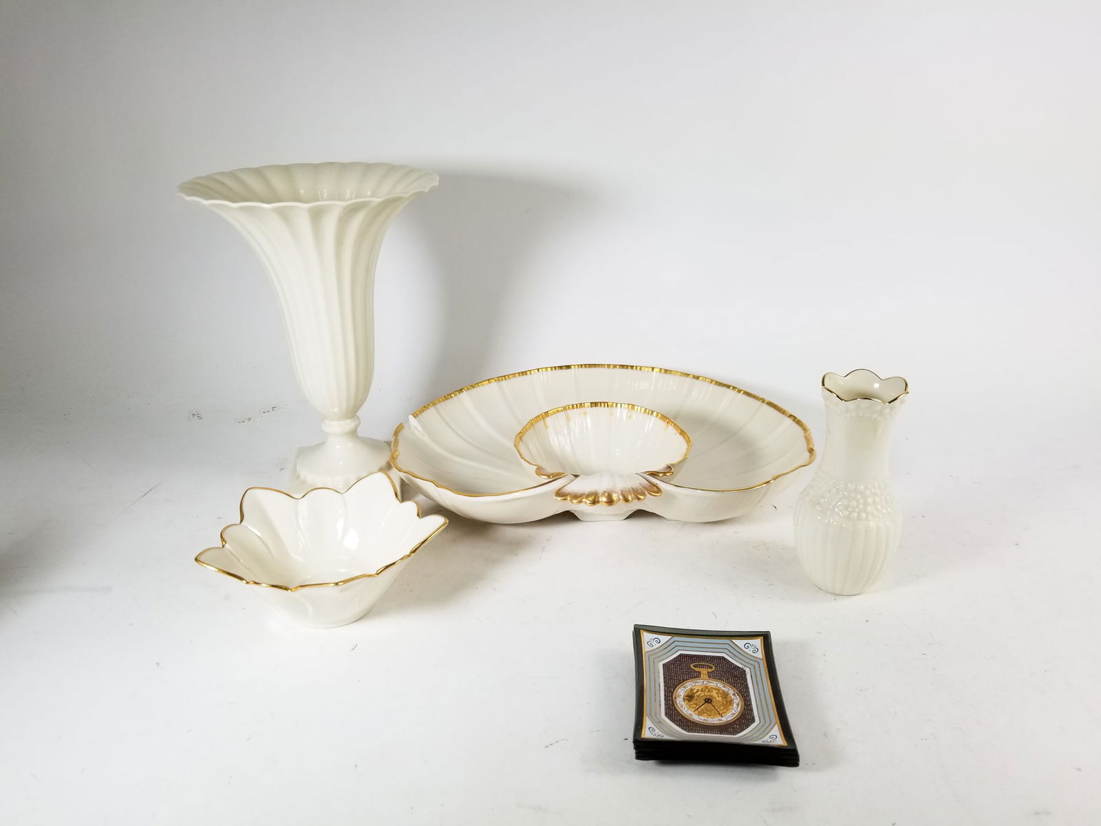 Lot of Assorted Decorative Porcelain Featuring Lenox (1 of 6)
