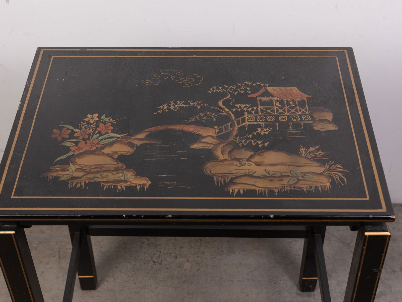 Asian Pictoral Lacquered Side Table - 2