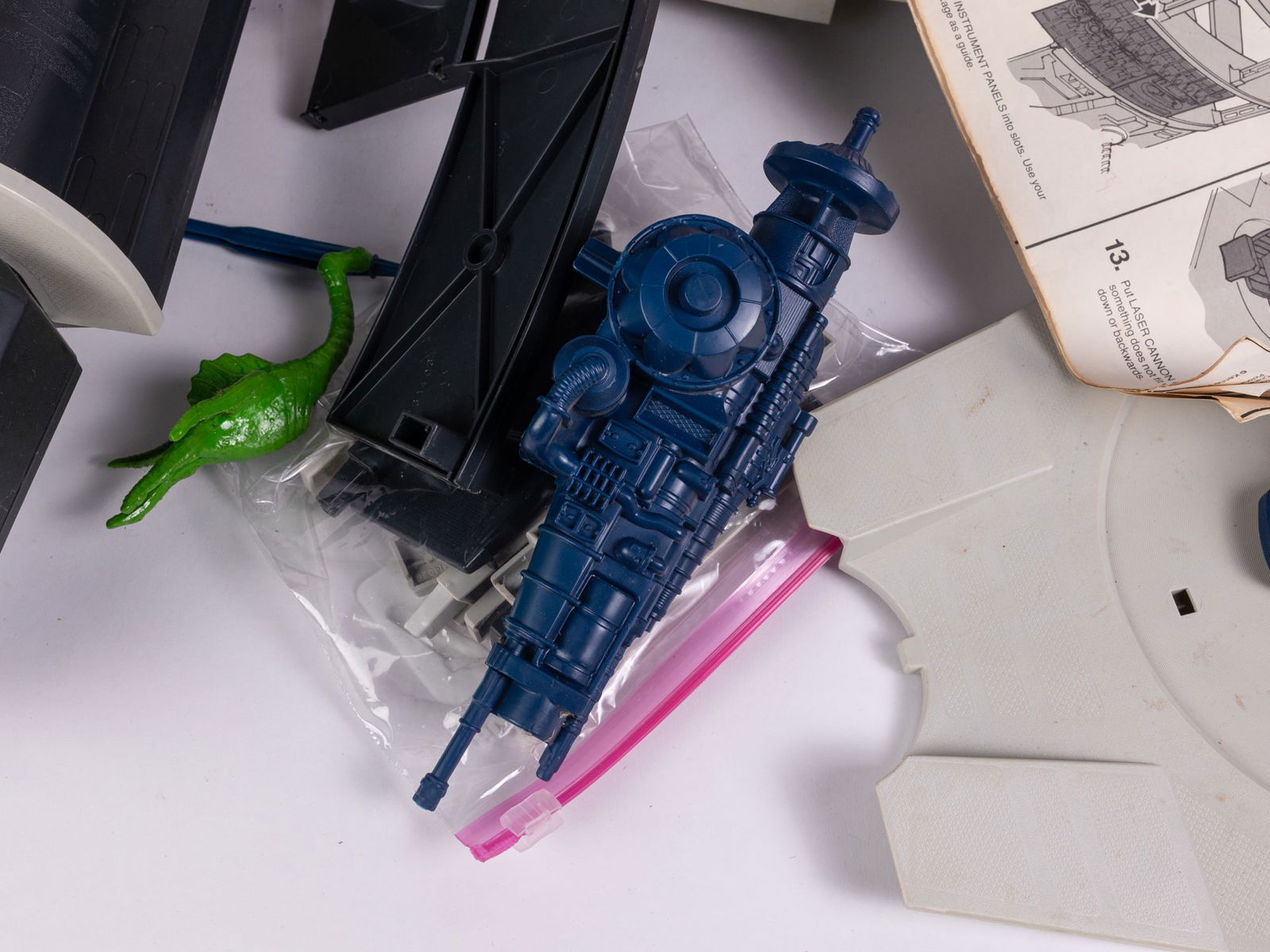 Kenner Star Wars Death Star Space Station IOB - 3