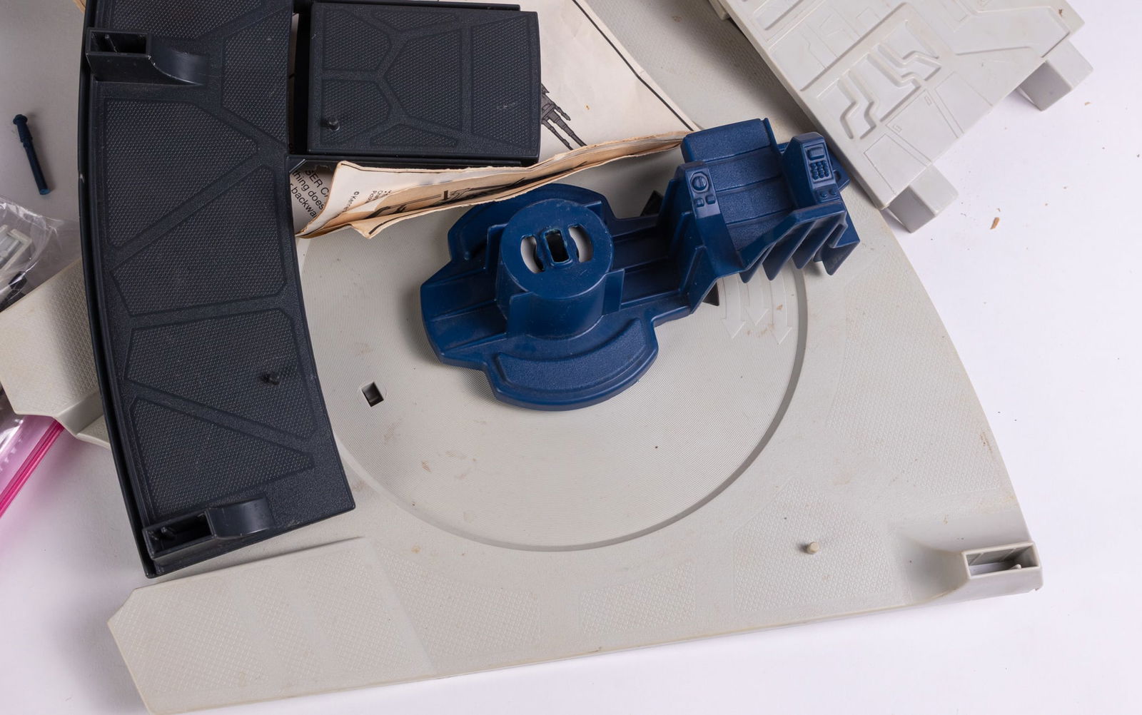 Kenner Star Wars Death Star Space Station IOB - 7