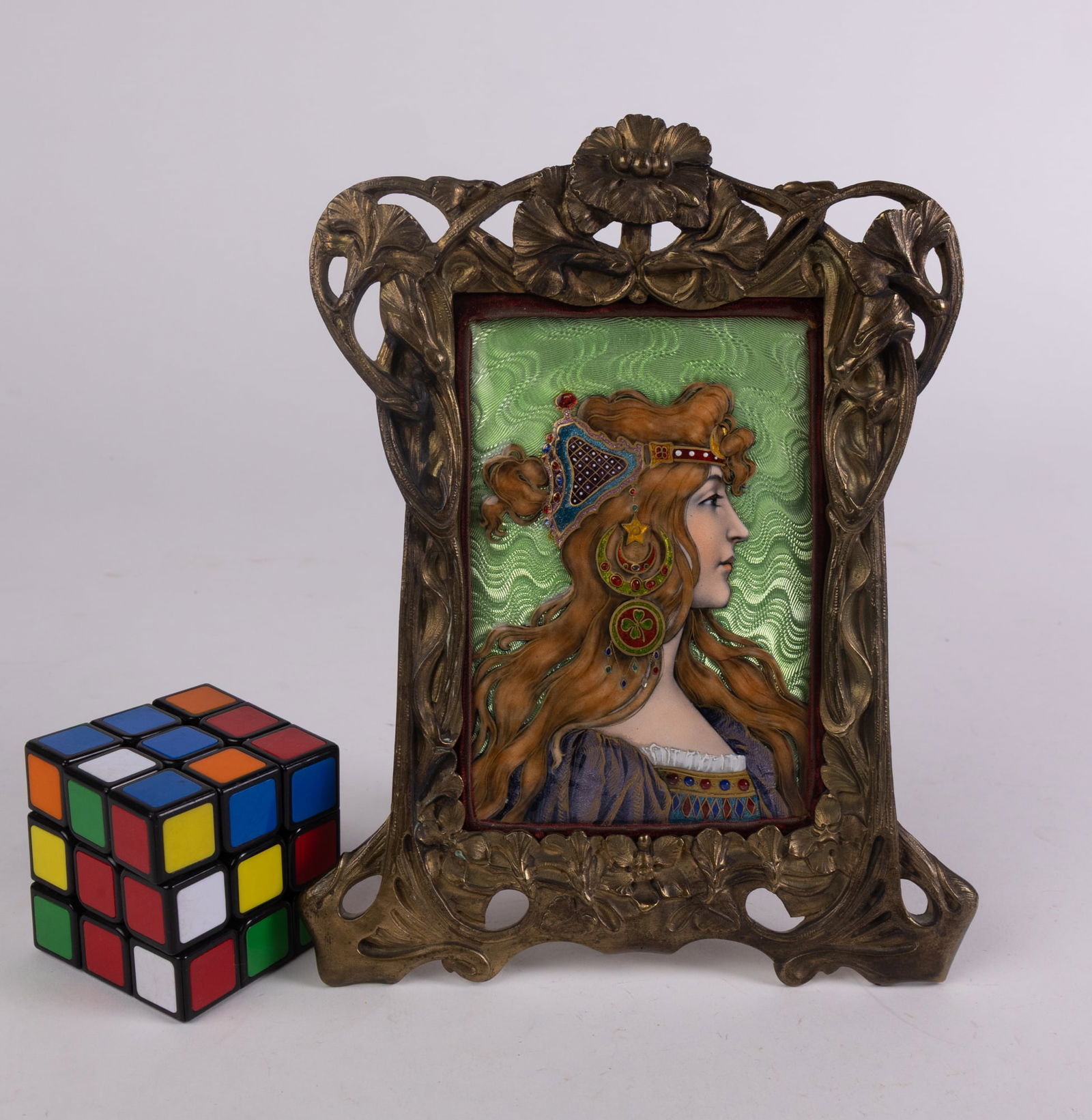Art Nouveau Enamel Portrait of a Female Figure - 2