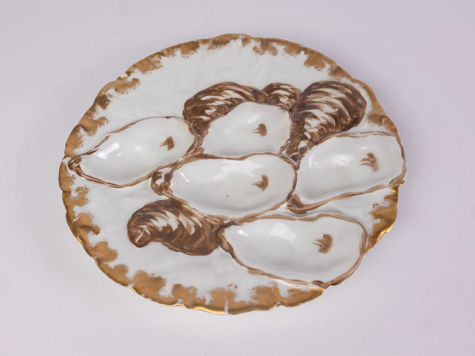 Pair of Gilman Collamore & Co. Antique Porcelain Oyster Plates - 3