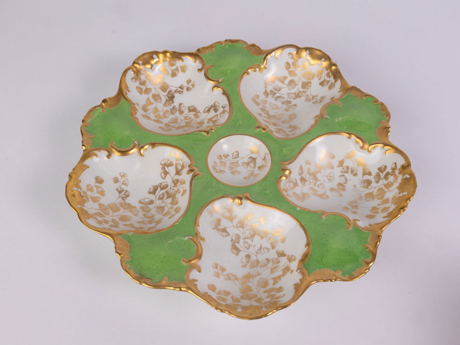 Pair of Tressemanes & Vogt Porcelain Five Well Oyster Plates - 3