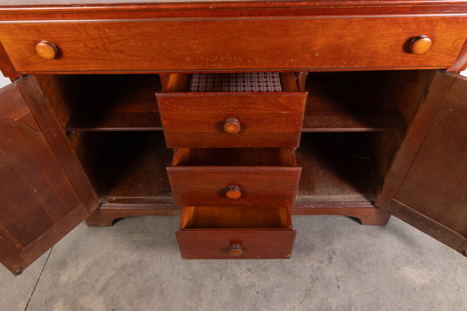 Pennsylvania House Primitive Style Vintage Sideboard/Buffet Cabinet - 5