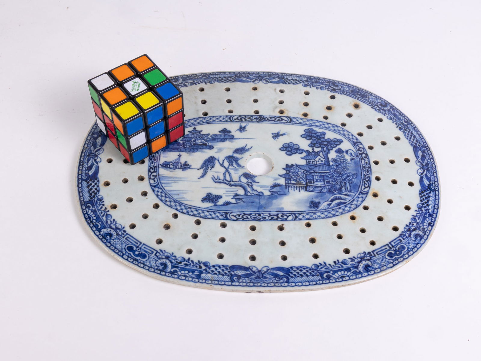 Antique Asian Export Blue & White Oval Drainer - 2
