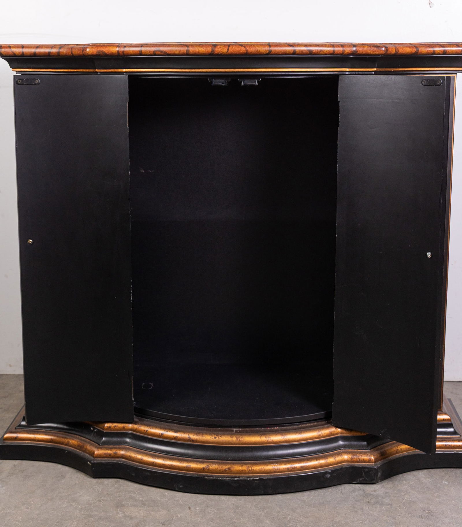 1980's Decorative Crafts Inc. Handcrafted Imports Bar - 6