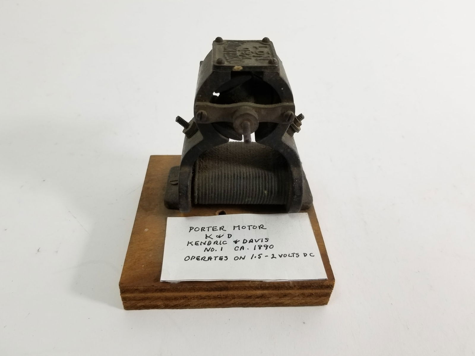 c. 1890 Porter Motor No.1 by Kendrick and Davis Co. (K&D) Electric Motor - 2