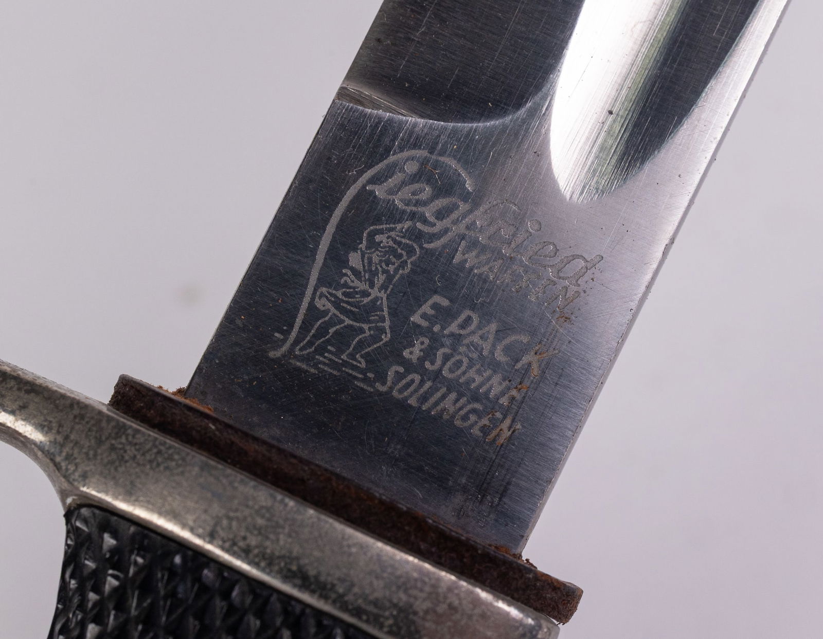 WWII Siegfried Waffen Bayonet with Sheath - 6