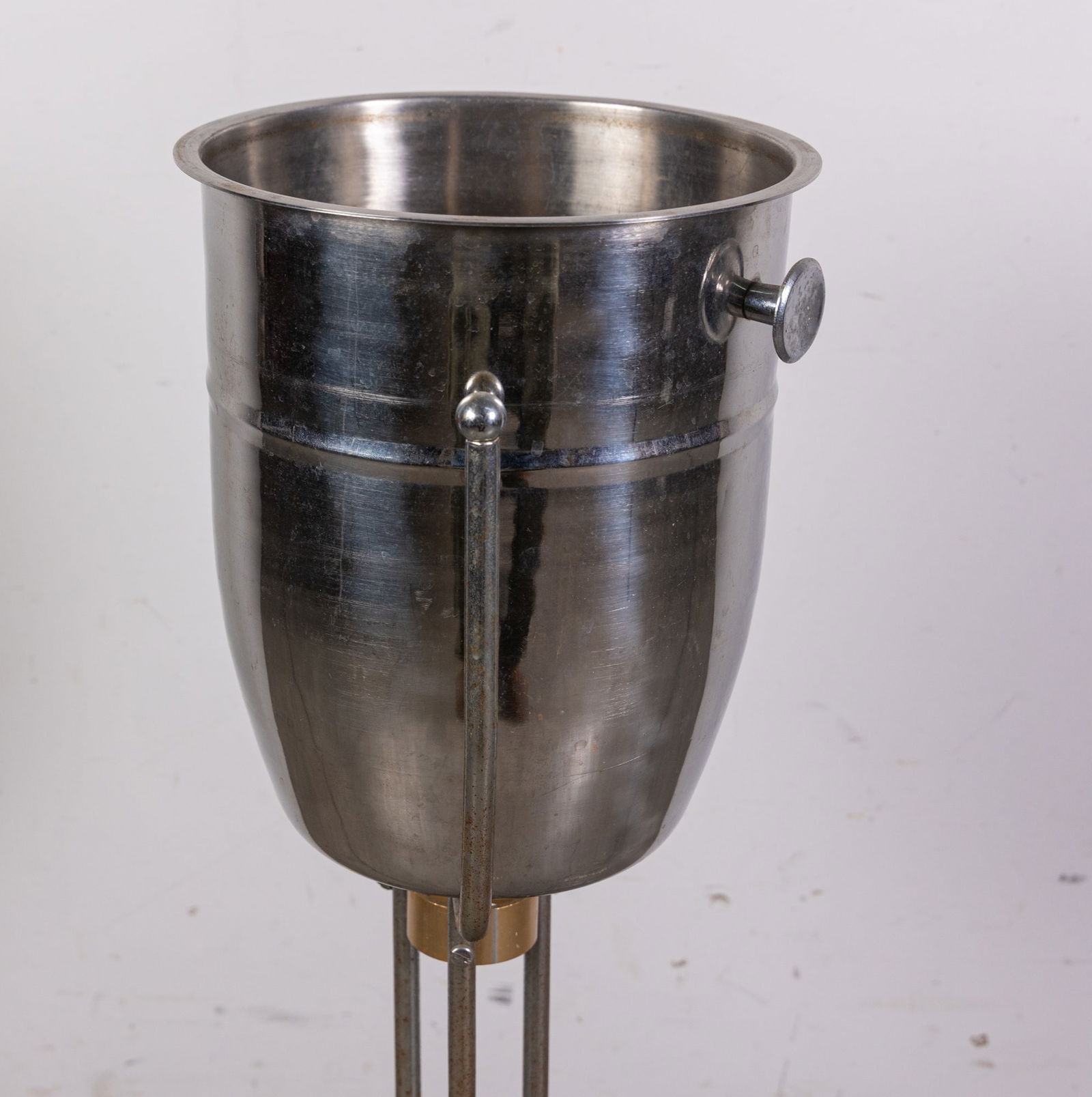 Vintage Modern Chrome Standing Champagne Bucket - 2