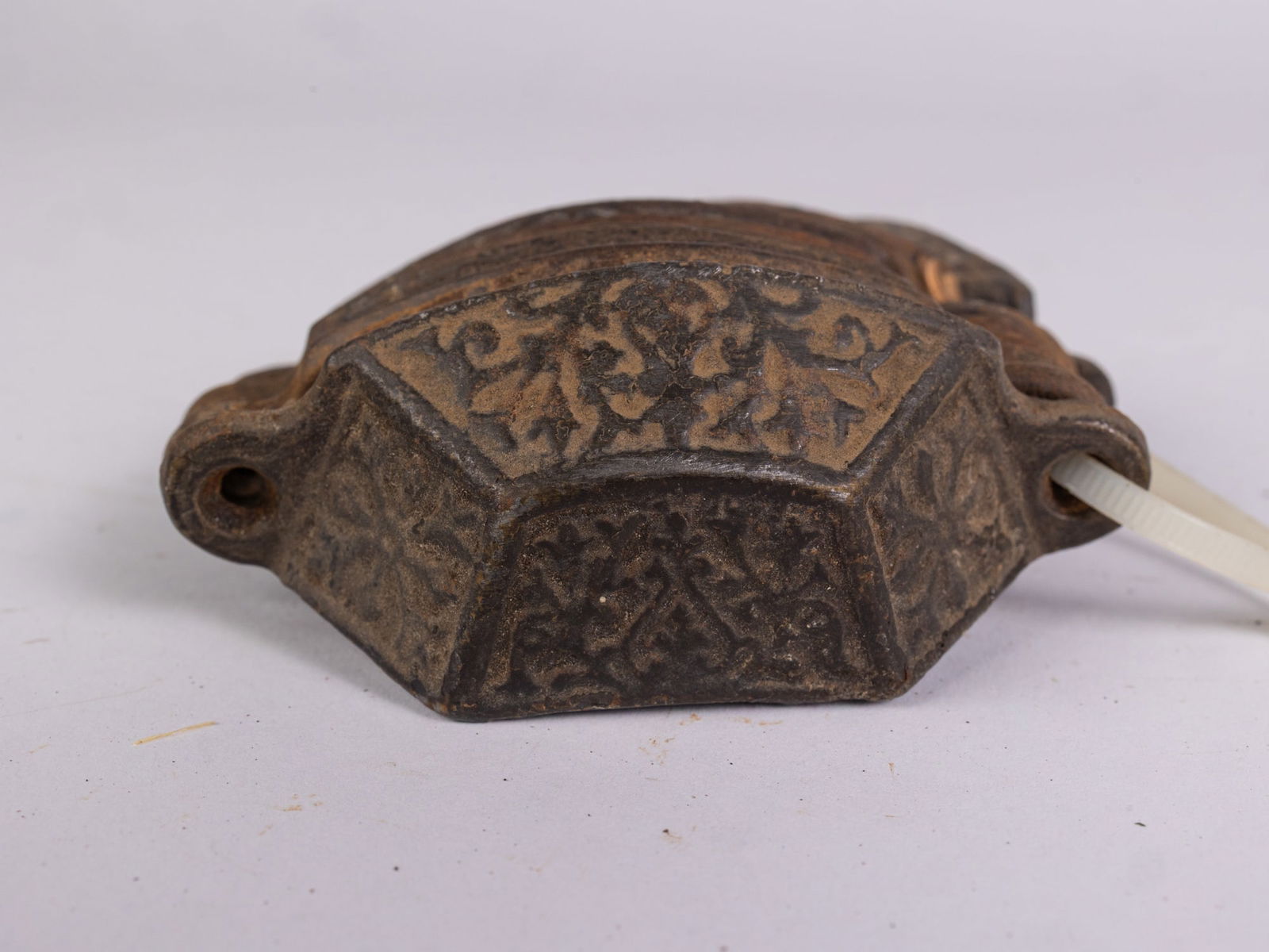 Lot of Eleven Cast Iron Victorian Drawer Pulls - 4