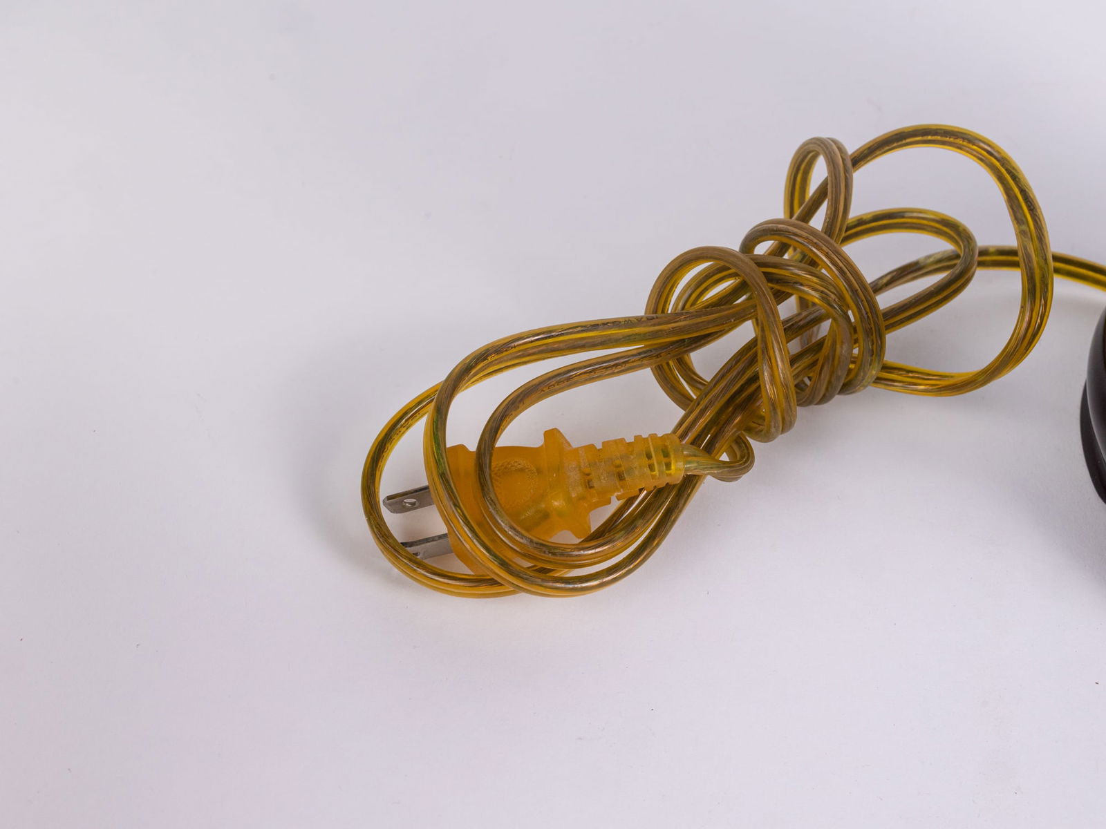 Contemporary Fish Decorated Table Lamp - 4