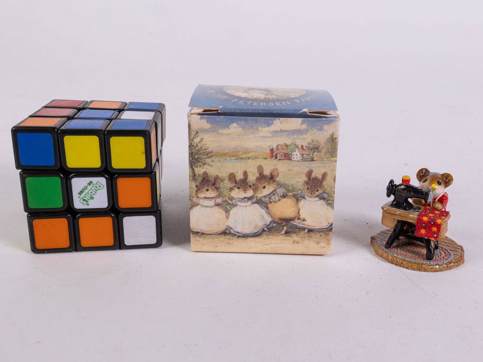 Wee Forest Folk "Miss Bobbin" M-40 Figurine in Box (1 of 6)