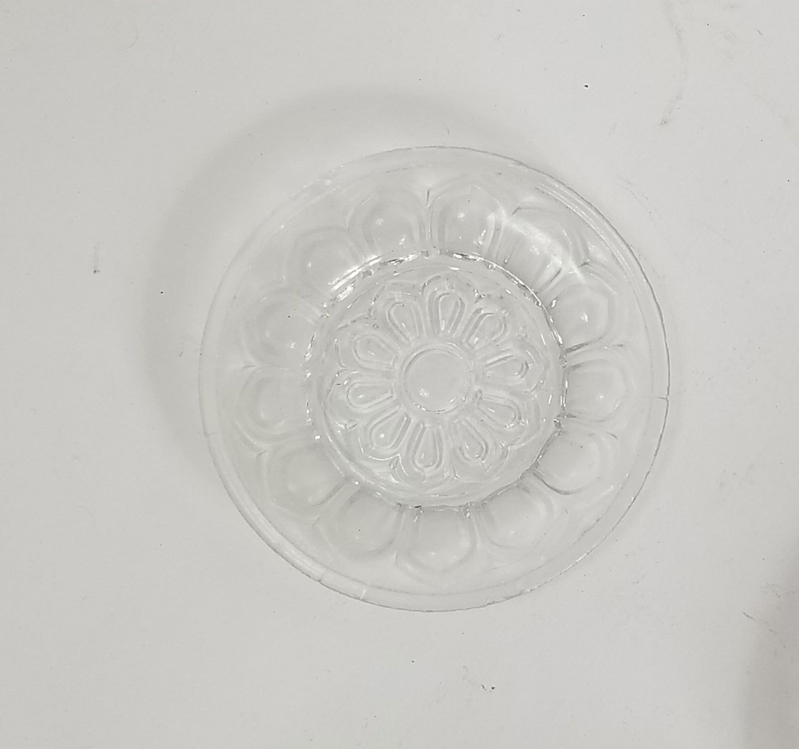 Assortment of Antique Early Cup Plates & Sauce Dishes ft. Thumbprint Pattern - 4