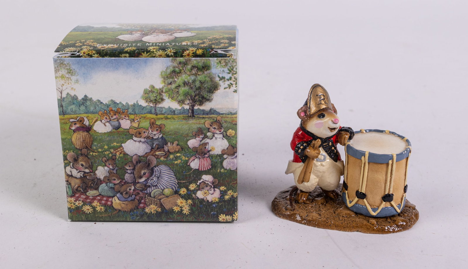 Wee Forest Folk Concord Red Coat Mouse M-11 Figure in Box (1 of 5)