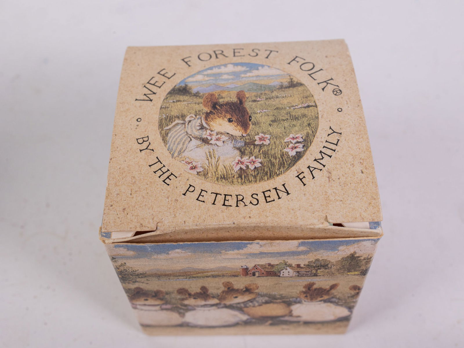 Wee Forest Folk "Field Mouse" Green Tractor M-133 Figurine in Box - 3