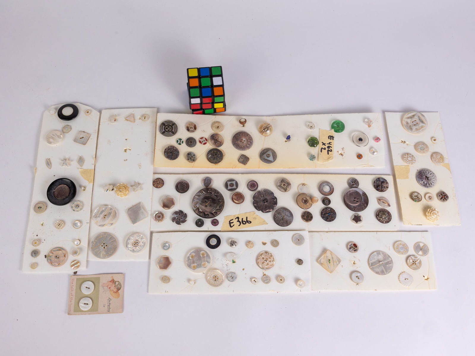 Lot of Assorted Vintage and Antique Buttons - 2