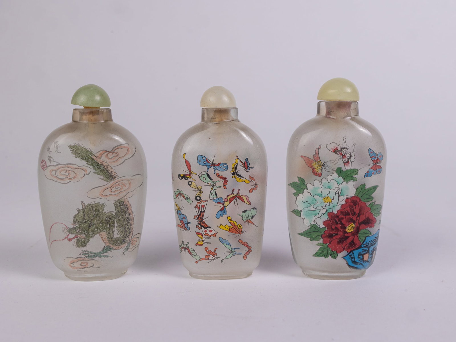 Three Vintage Snuff Bottles (1 of 6)