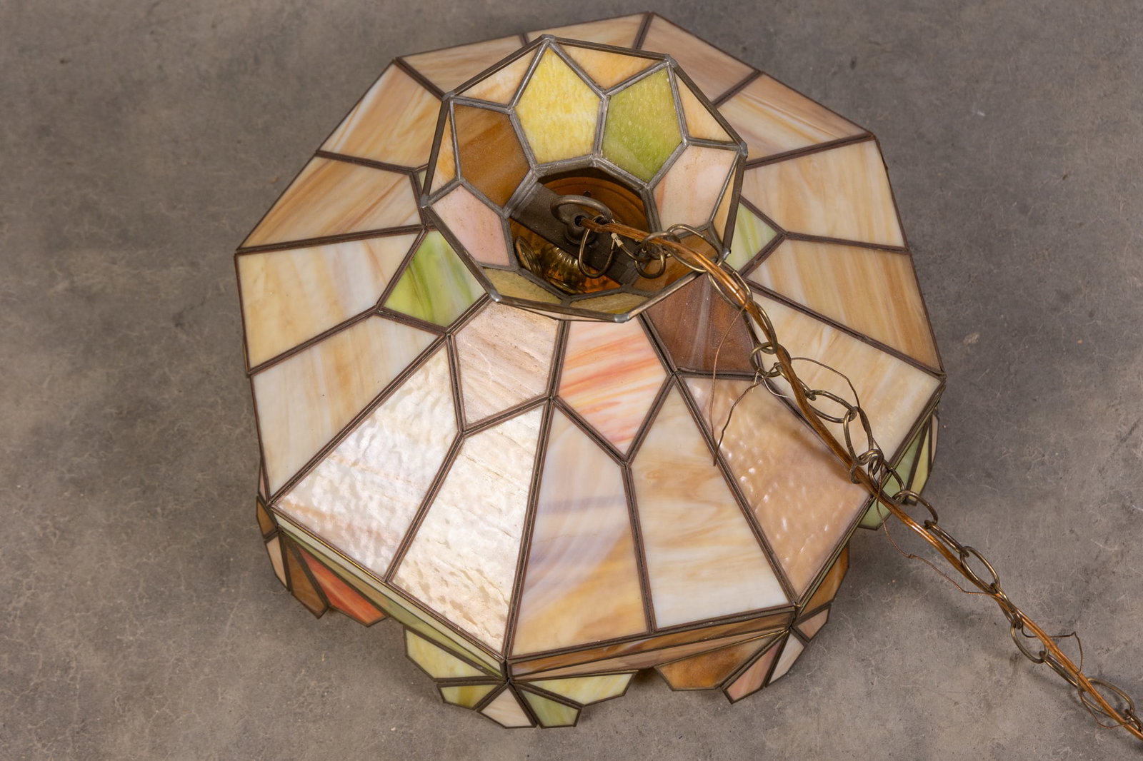 Vintage Leaded Slag Glass Hanging Light Fixture - 3