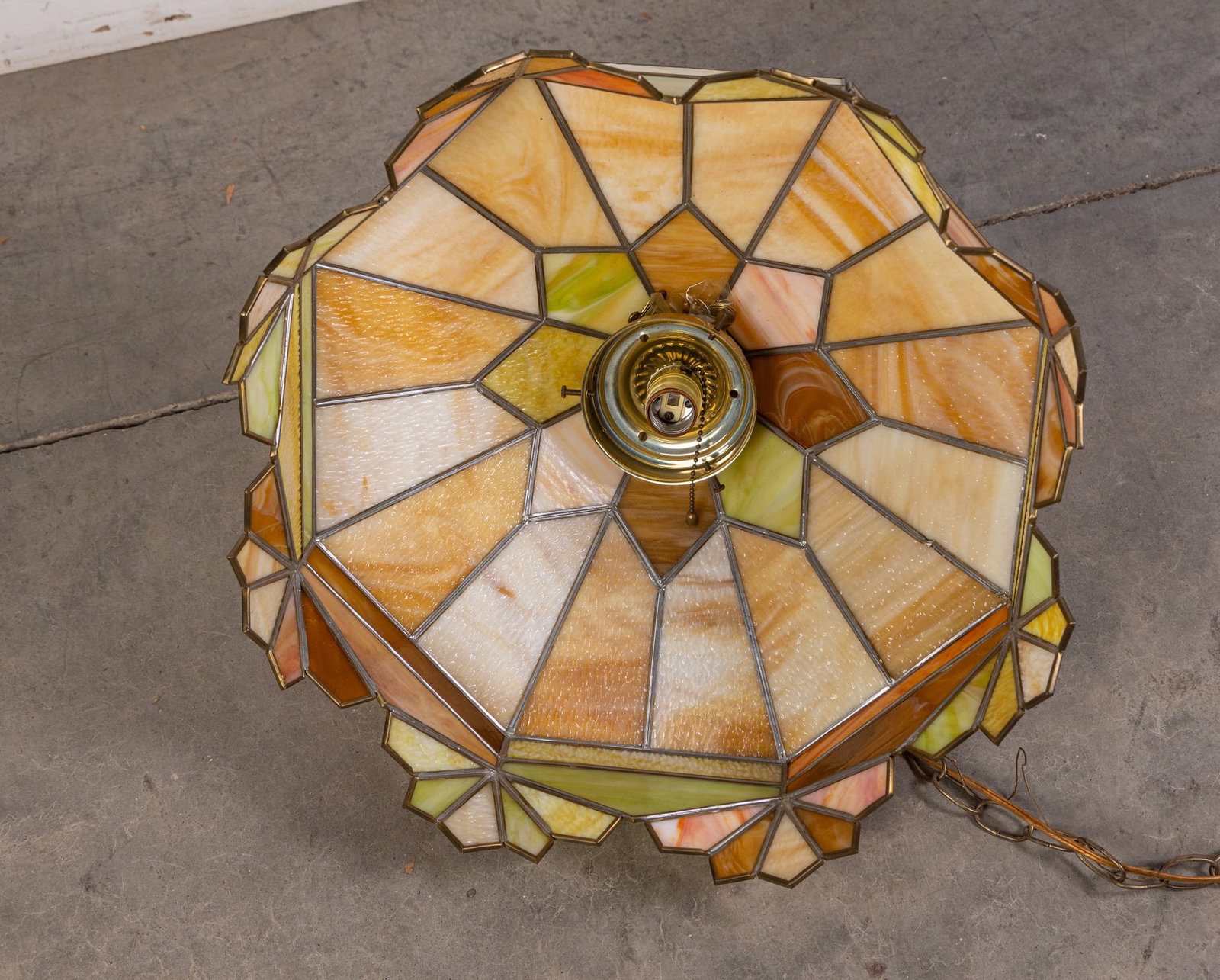 Vintage Leaded Slag Glass Hanging Light Fixture - 4