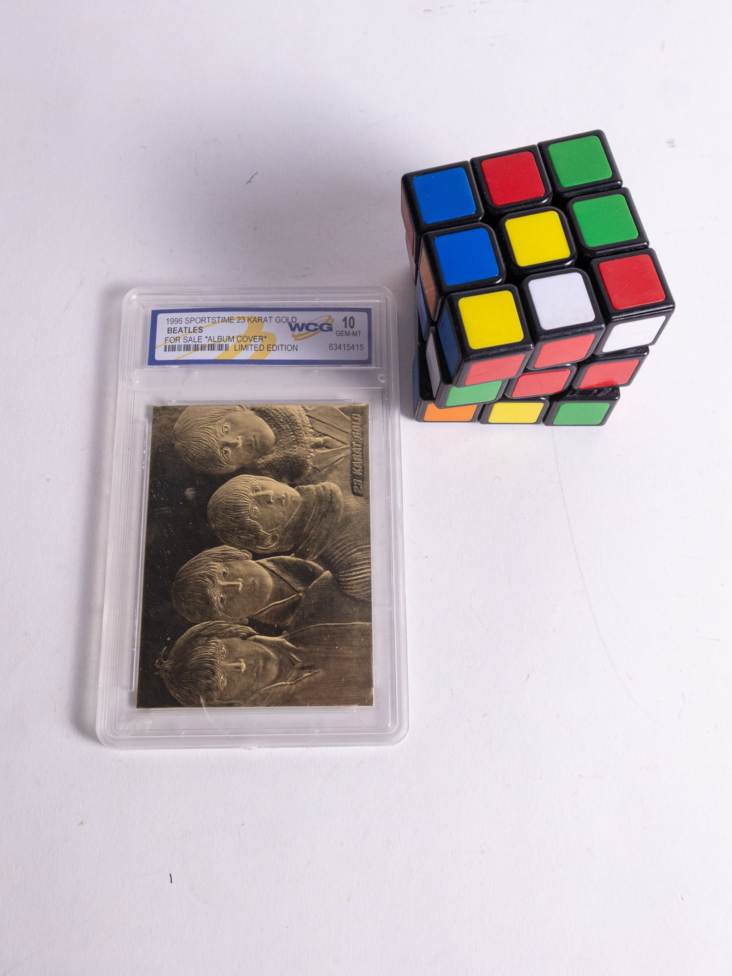 1996 Sportstime 23 Karat Gold Beatles Album Cover Card - 2