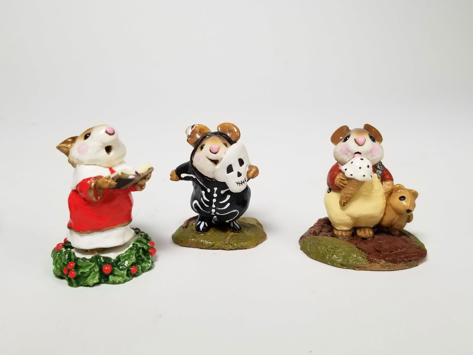 Five Wee Forest Folk Figurines in Box - 2