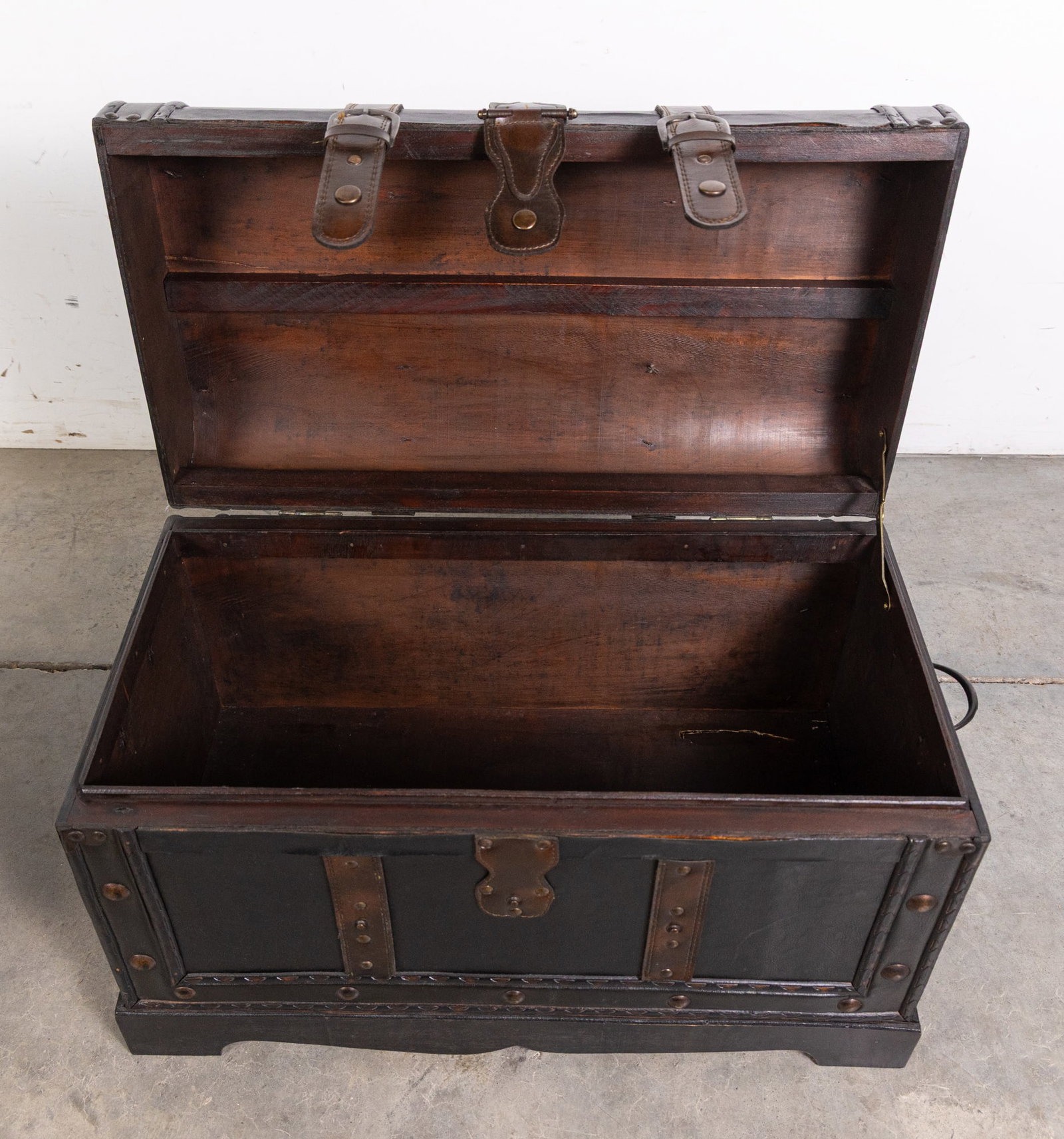 Pair of Leather Wrapped Decorative Wood Trunks - 5