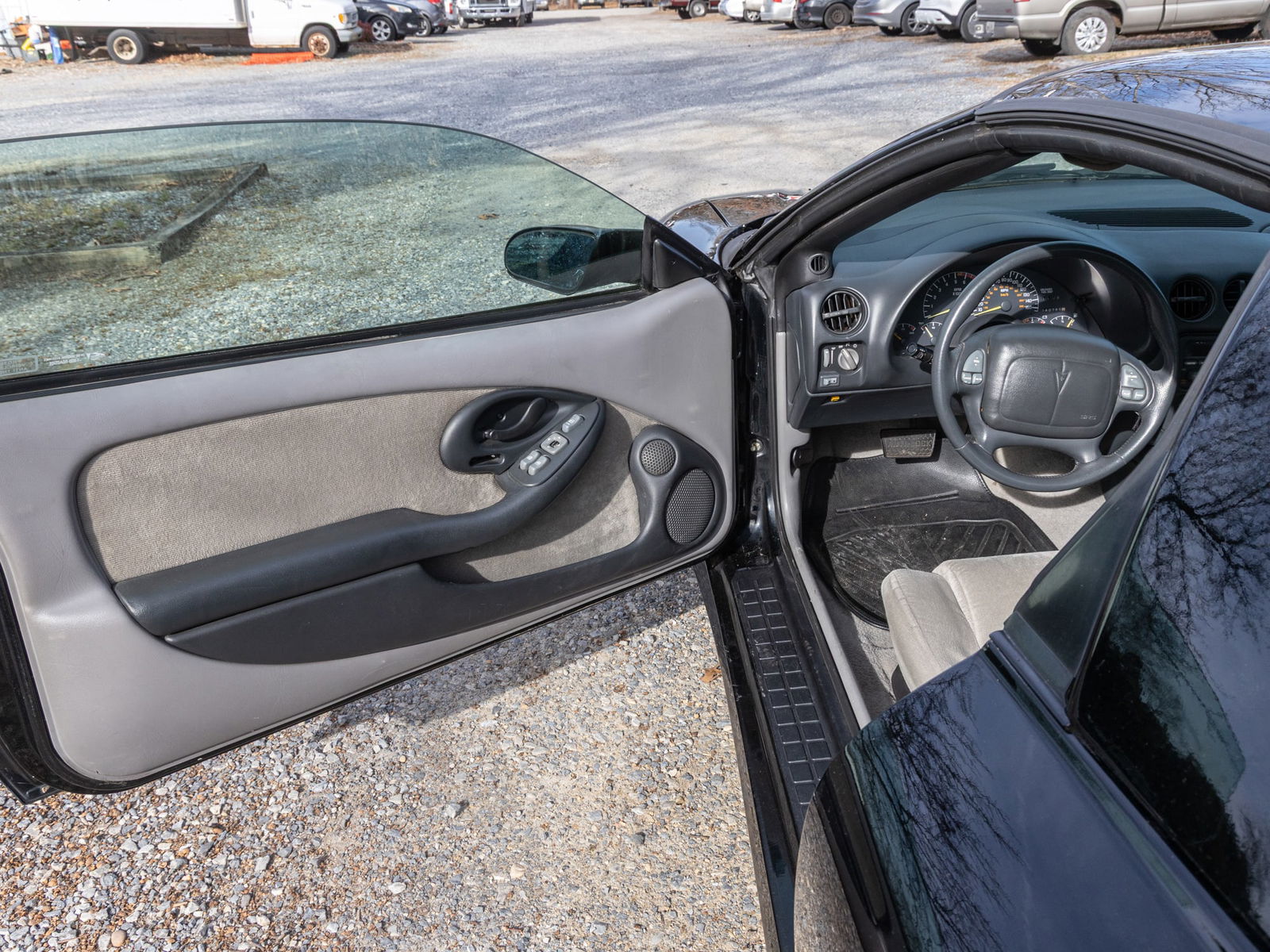 1995 Pontiac Trans Am Formula Hatchback 2D - 19