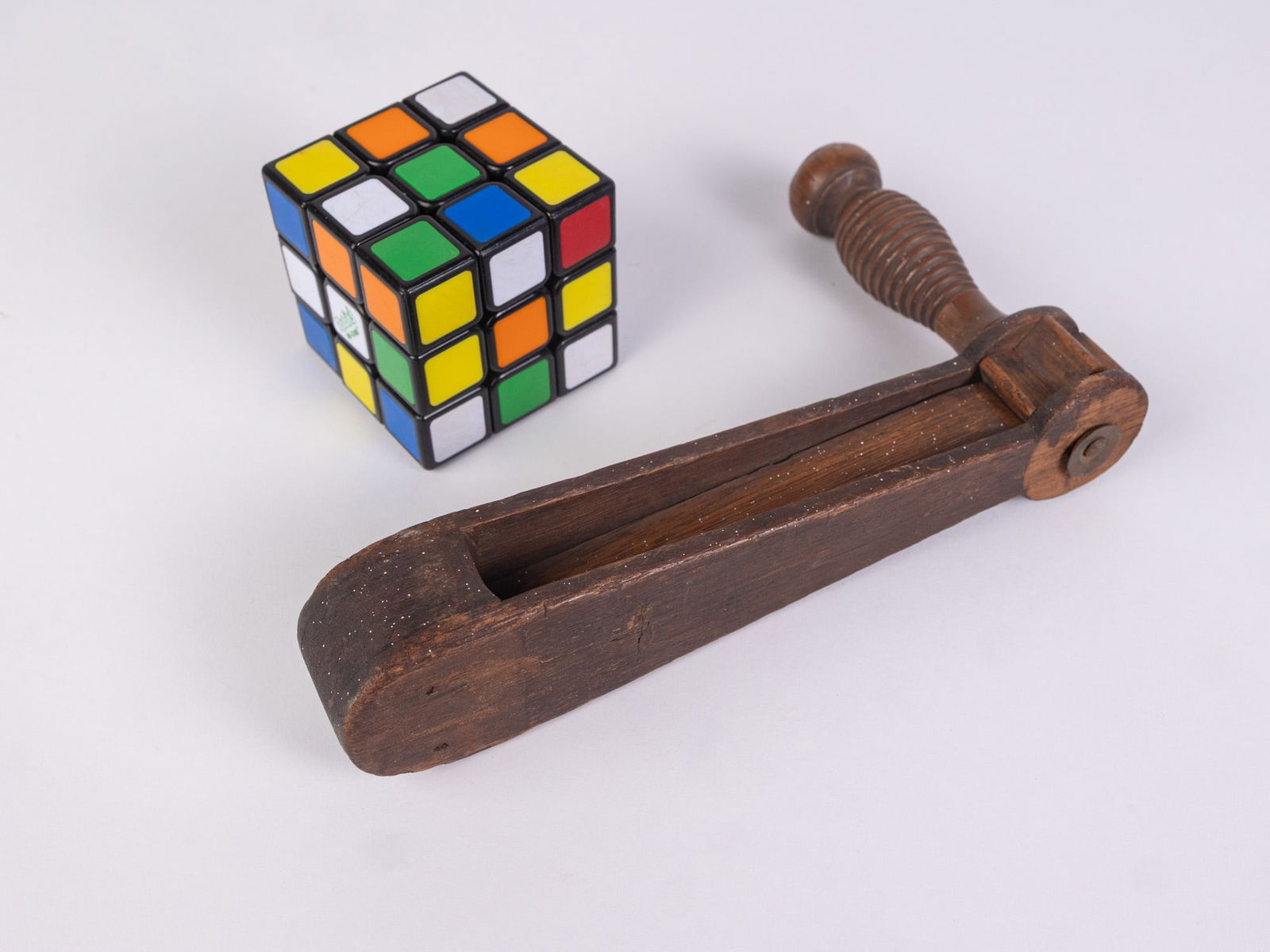 19th c. Early Police Rattle Alarm - 2