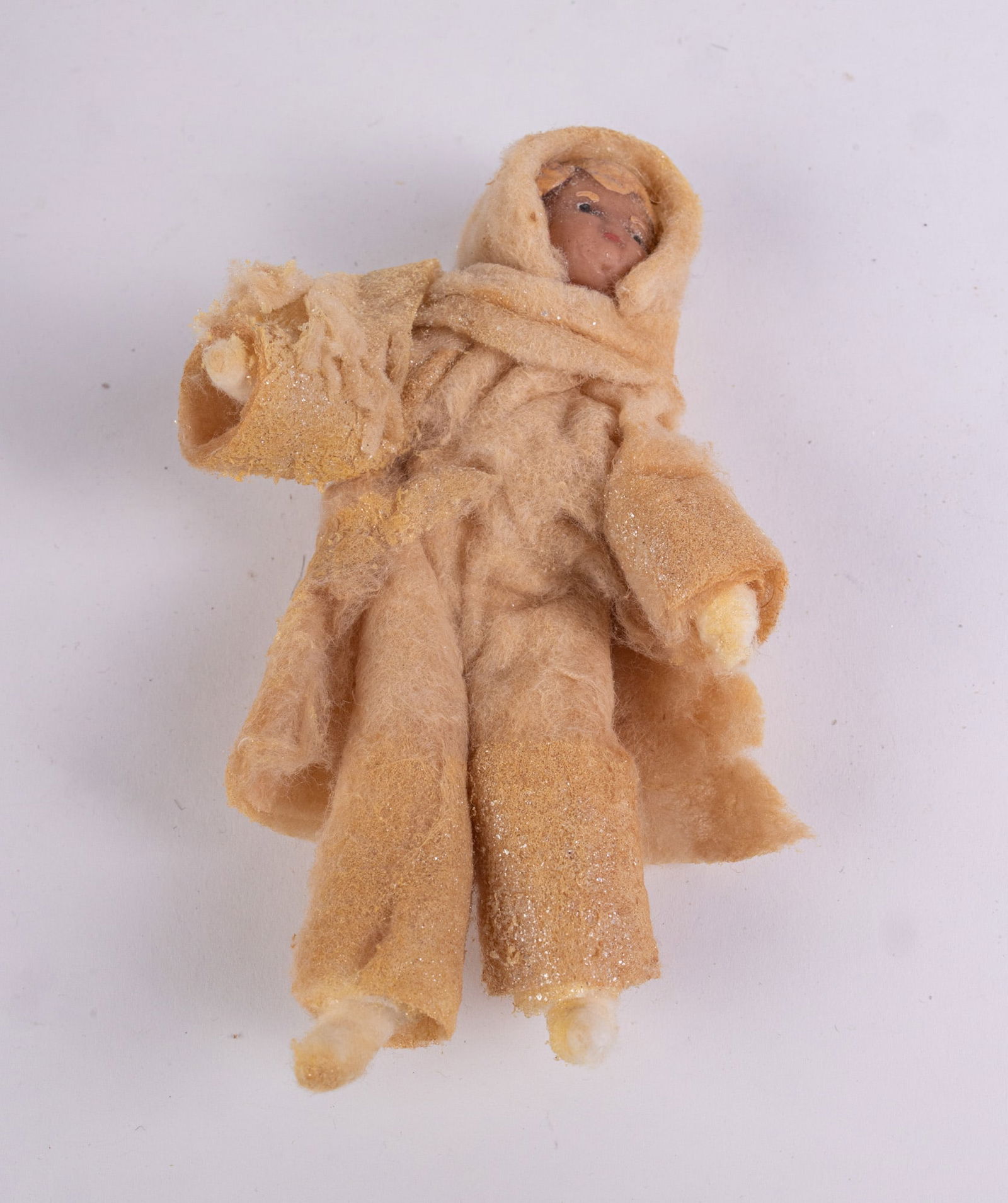 Antique Wax & Spun Cotton Doll/Figure: Antique Wax & Spun Cotton Doll/FigureSize6" HLiteratureBrooks Auction – Online Auction Terms & Conditions Contact: (856) 694-2960 | info@brooks.auction READ BEFORE YOU BID: We want you to feel