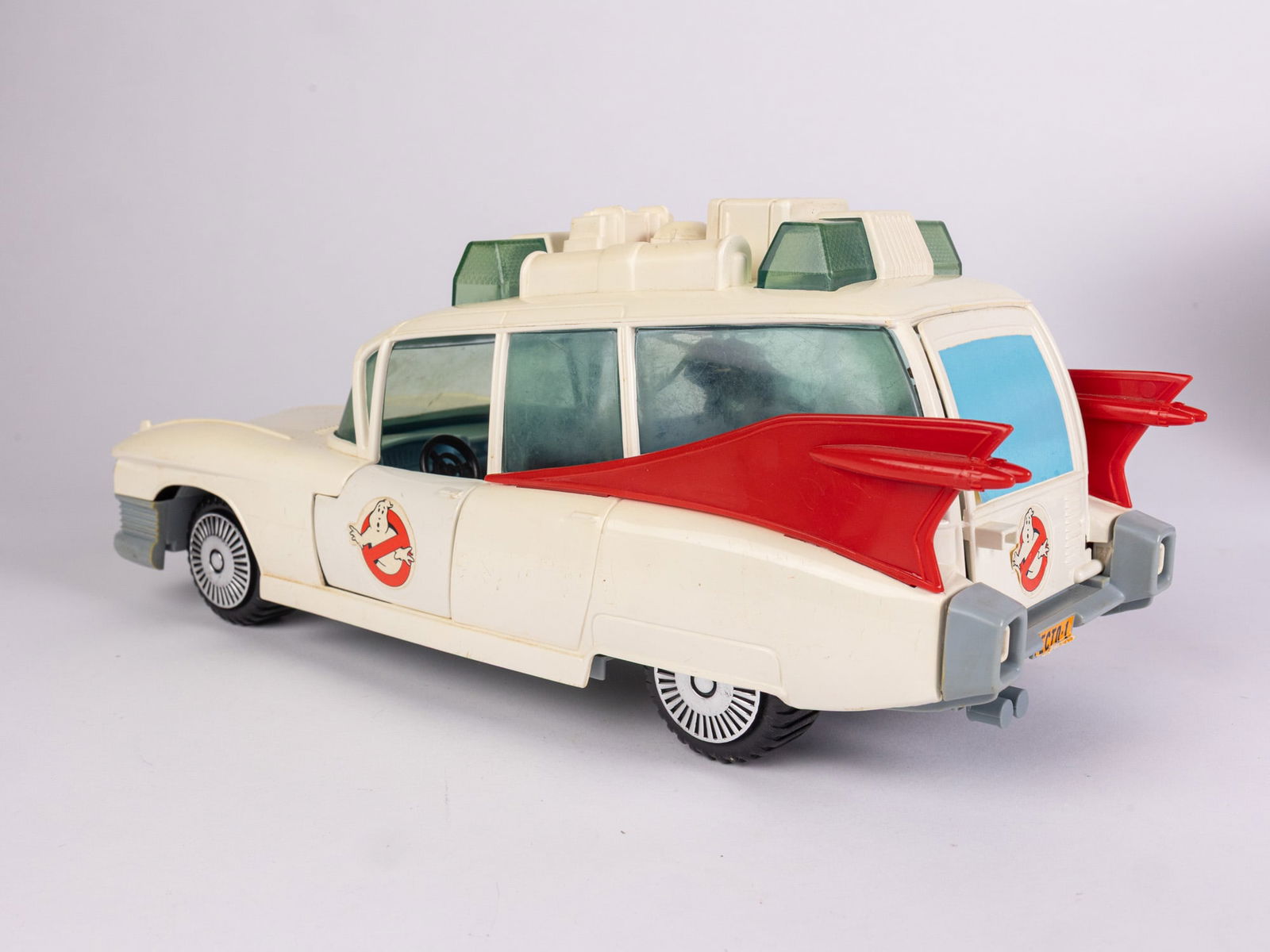 Vintage Kenner 1986 The Real Ghostbusters ECTO-1 Car Vehicle IOB - 6