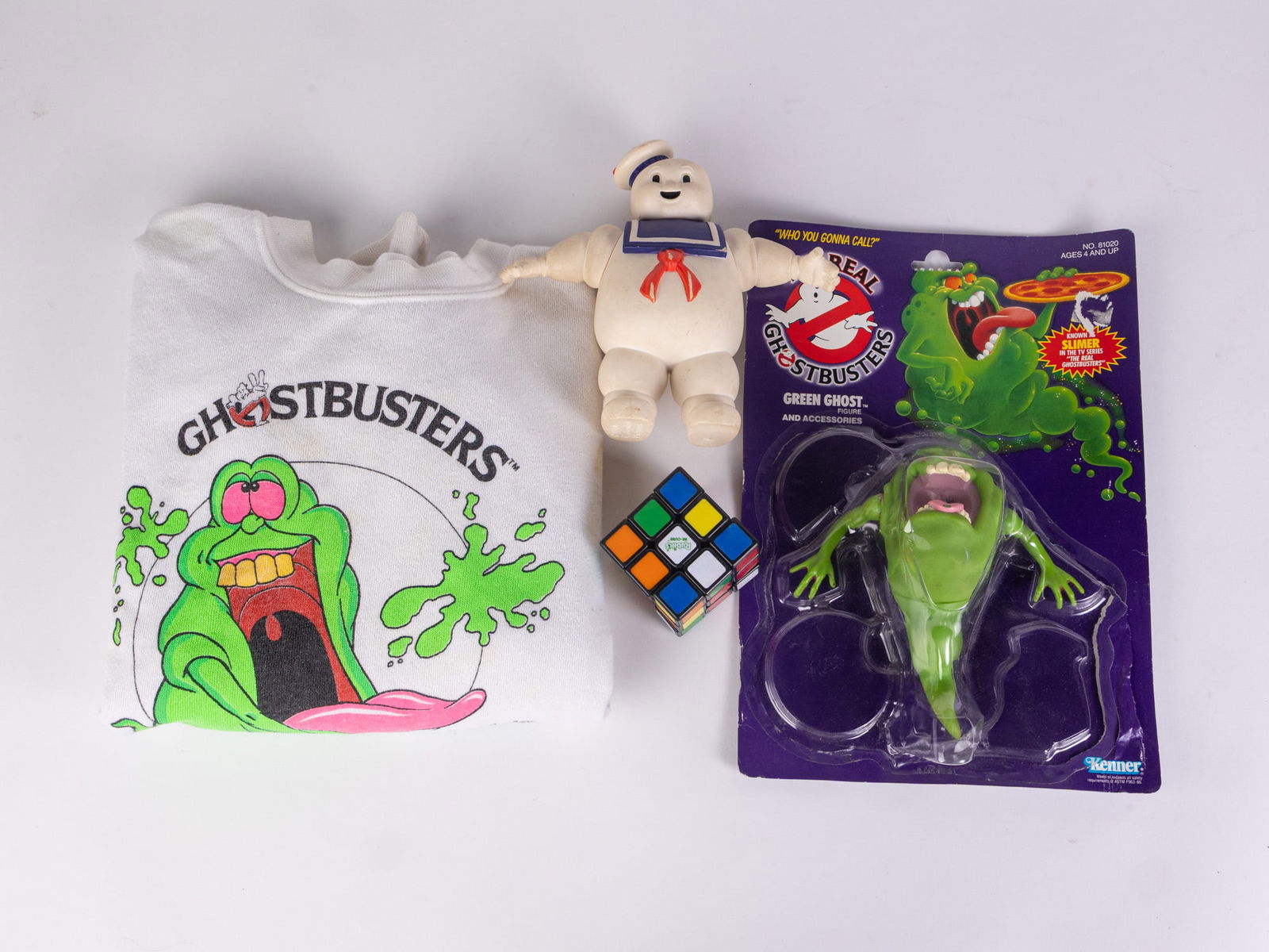 Vintage Kenner 80's Green Ghost & Stay-Puft Man Figures & Slimer Pullover - 2