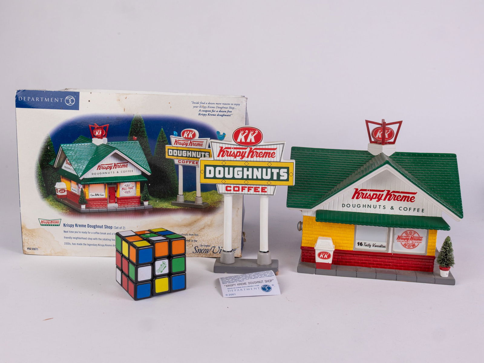 Department 56 Krispy Kreme Doughnut Shop - 2