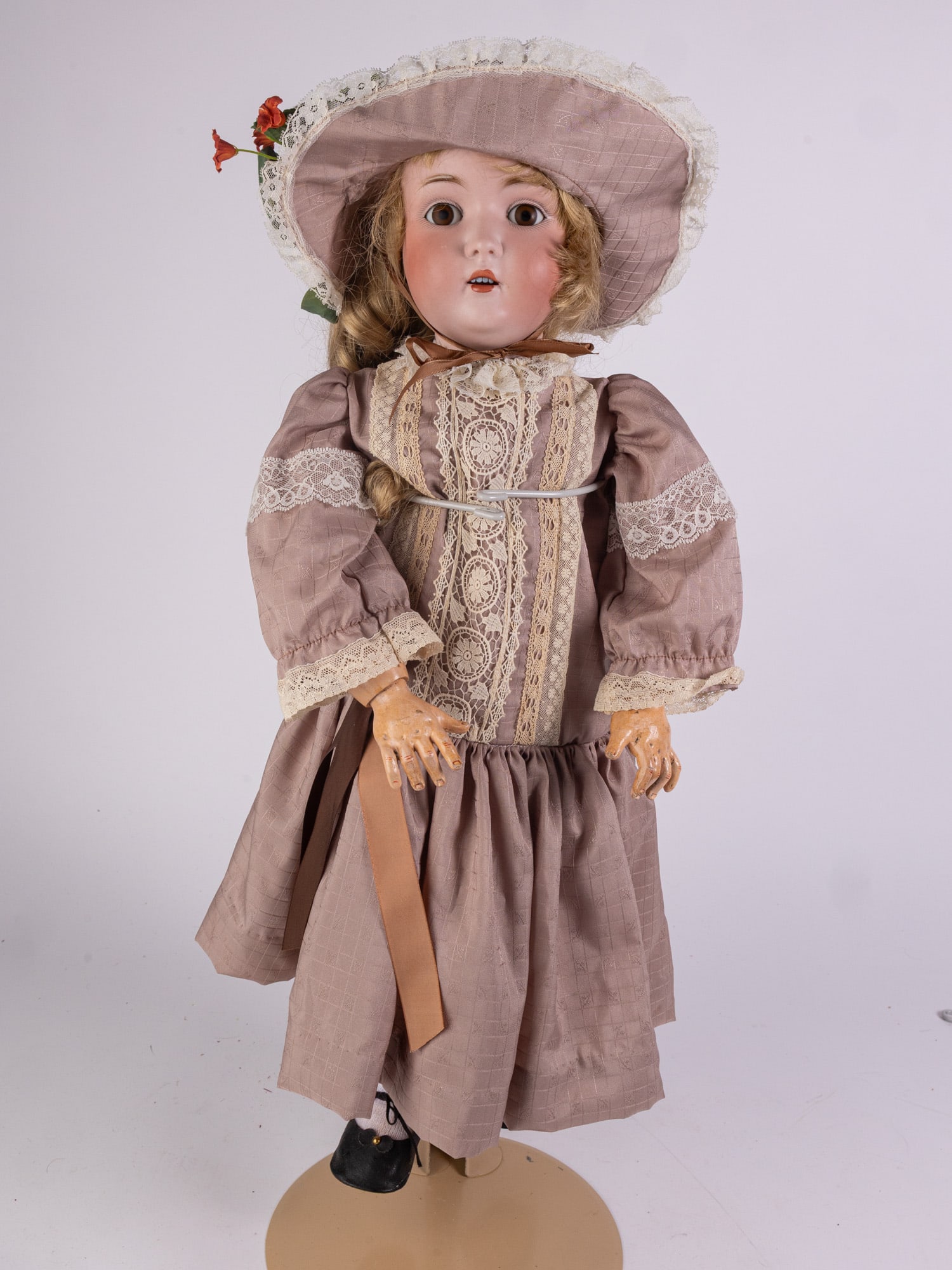 German Bisque Doll By Kestner "171" (1 of 8)