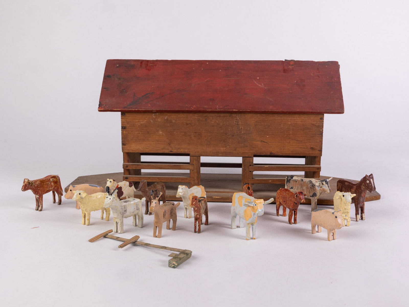Noah's Ark Antique Wooden Toy Model (1 of 9)