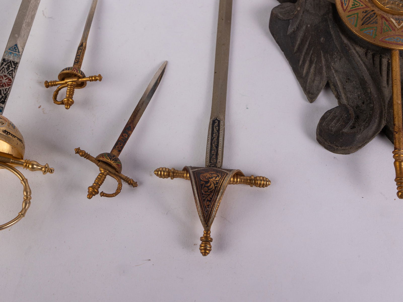 Vintage Toledo Spanish Damascene Coat of Arms & Miniature Swords - 4