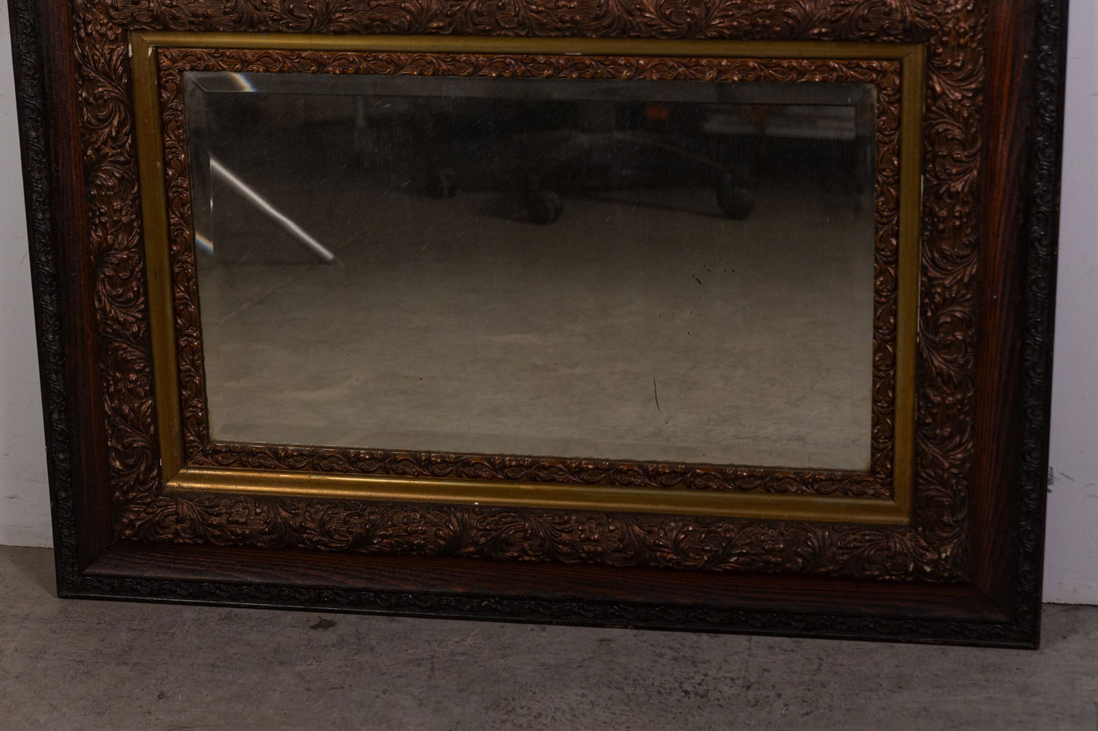 Vintage Ornately Carved Foliate Wall Mirror - 2