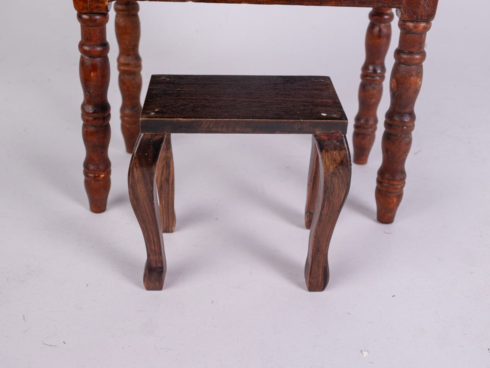 Vintage Doll Sized Vanity with Bench - 3