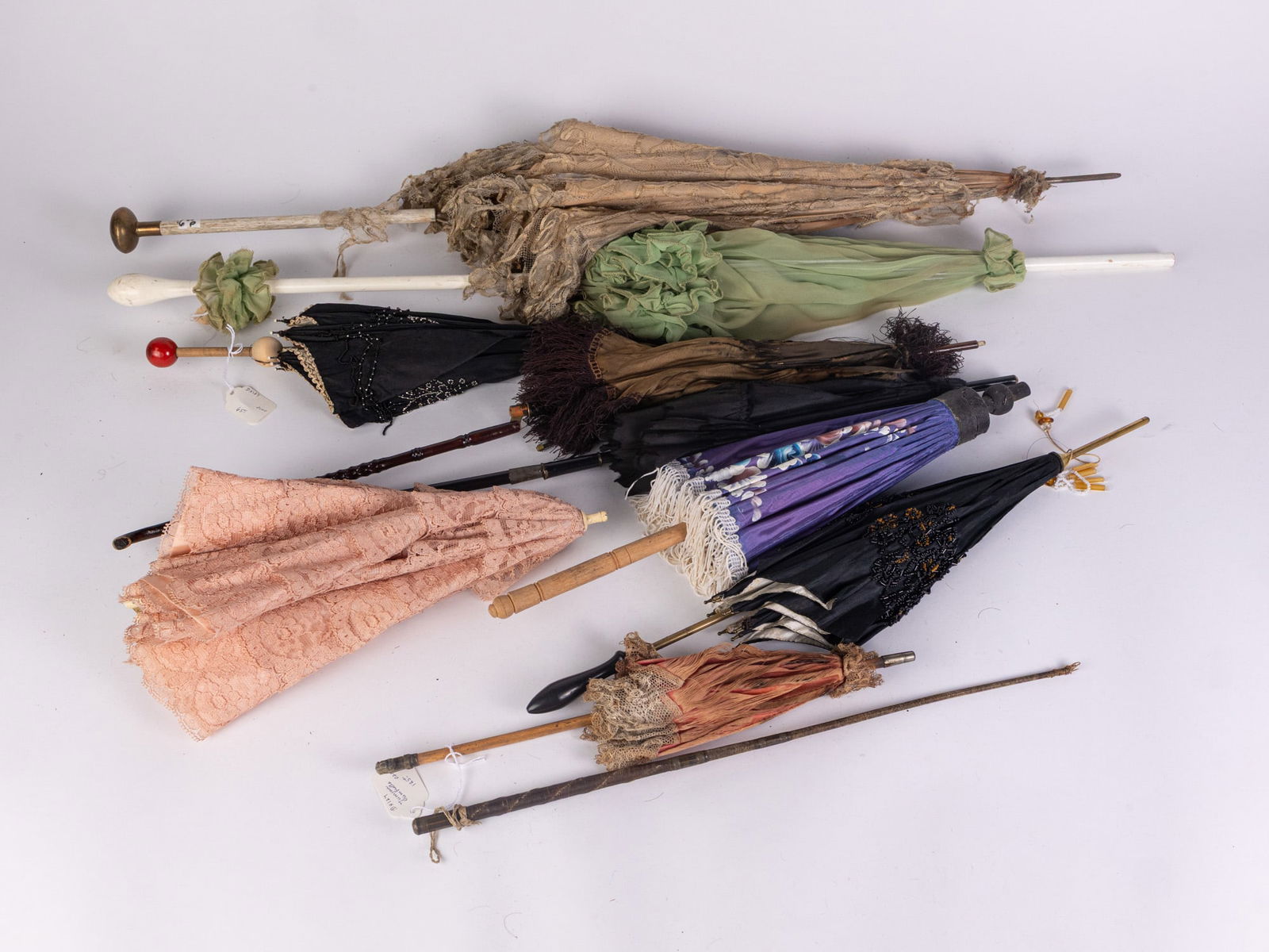 Lot of Antique Doll Sized Parasols (1 of 6)