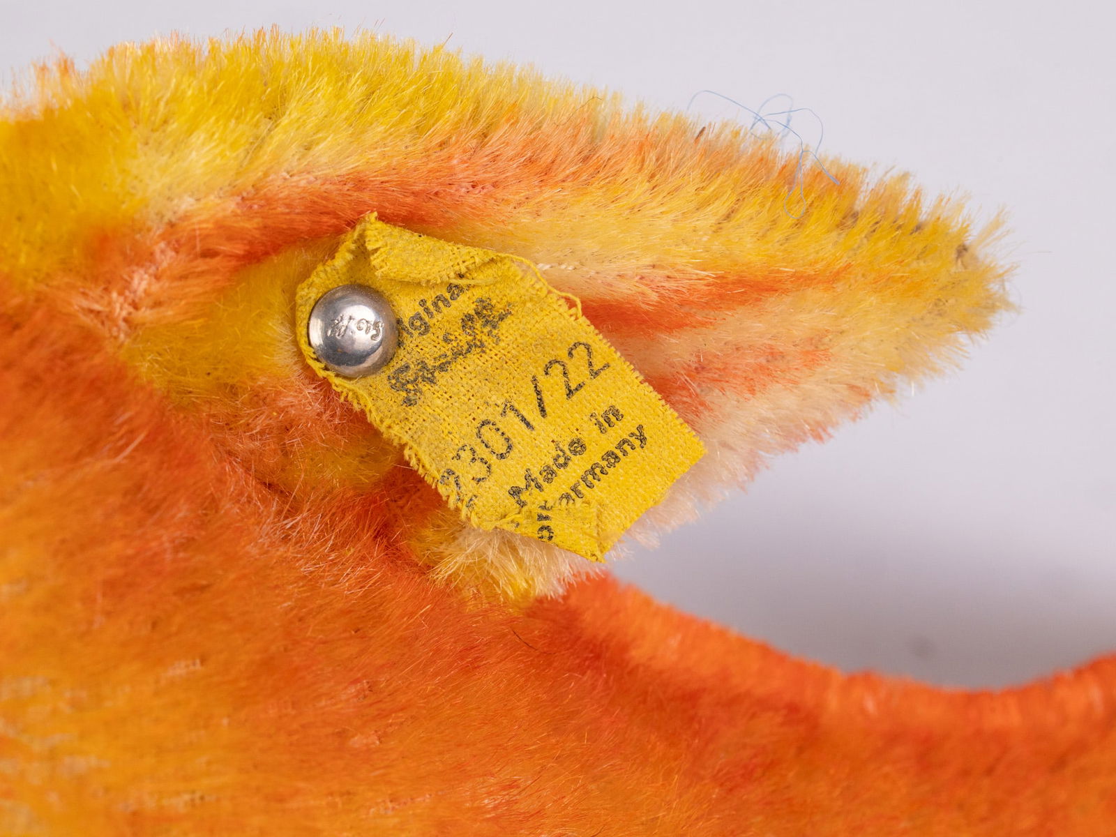 Steiff Vintage "Flossy" Goldfish Stuffed Animal - 3